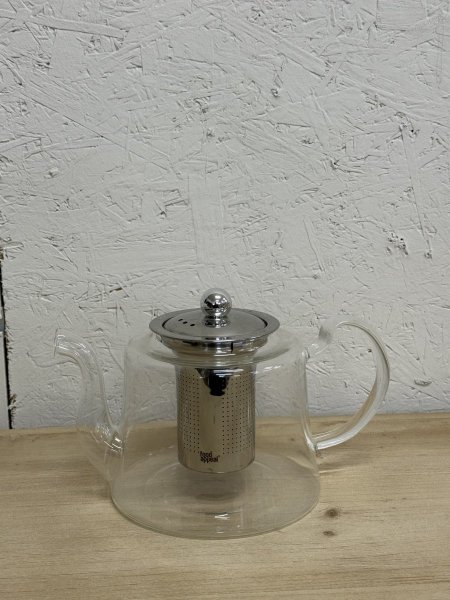 إبريق للشاي شفاف مع ألمنيوم