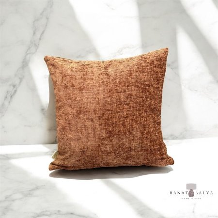 مخدة ديكور مخمل