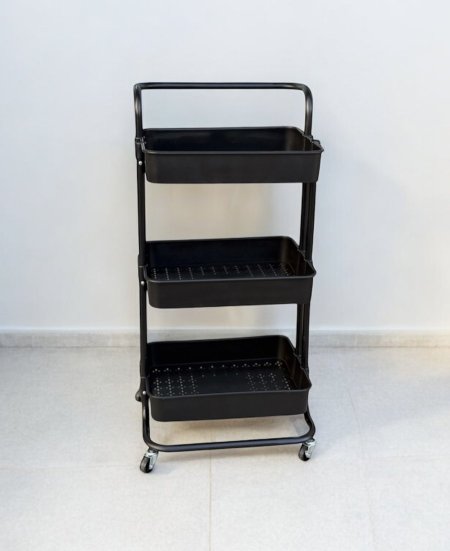 سلة خضروات مع عجلات