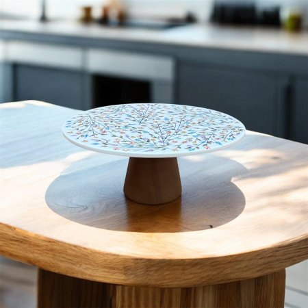 مضيفة بورسلان مُورّدة مع رجل خشب أكاسيا