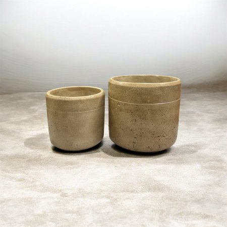 مضيفة حجر بيج سادة