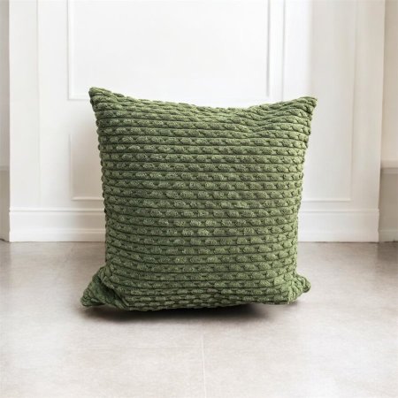 مخدة ديكور فرو اخضر زيتي غامق