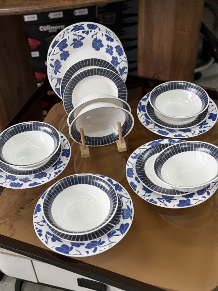 طقم سفرة 18 قطعة