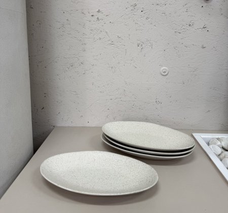 صحن بيضوي حجر املس حجم وسط بيج