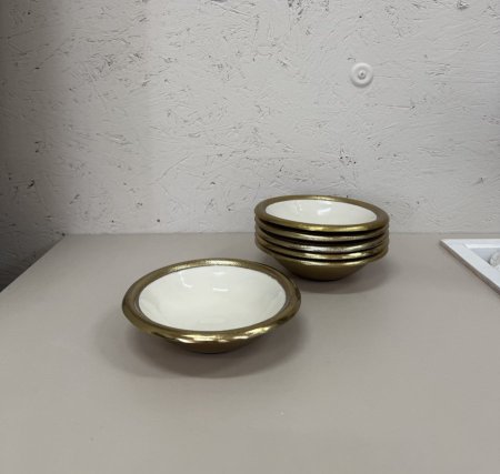 صحن نحاس هندي مع إضافة الابيض حجم صغير