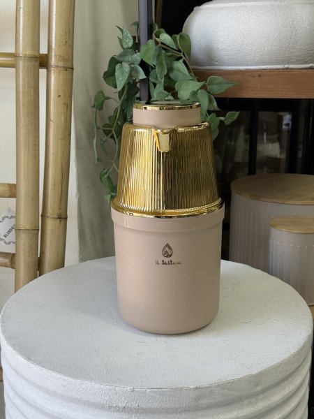 سخان لون كابيتشينو مذهب مع يد كريستال 1 لتر