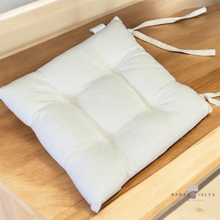 مخدة لمقعد الكرسي