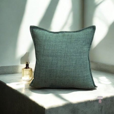 مخدة ديكور لون سادة