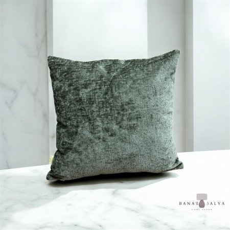 مخدة ديكور مخمل