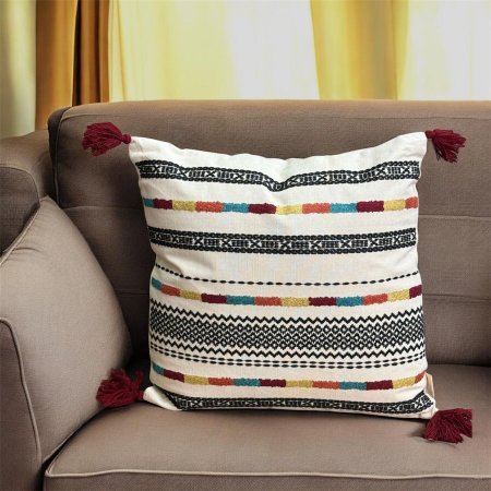 مخدة ديكور تطريز هندي يدوية الصُنع